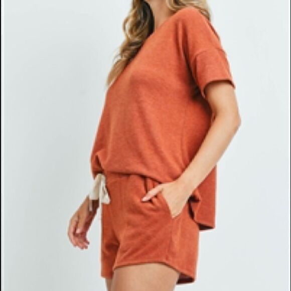 Rust Top And Shorts With Self Tie Lounge Set - Picture 2 of 6